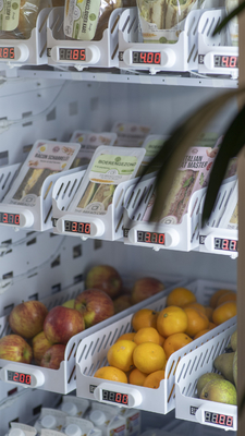 Micron Smart Vending Fresh Food Snack Drink ตู้จำหน่ายตู้เย็นอัจฉริยะพร้อมเครื่องอ่านบัตร